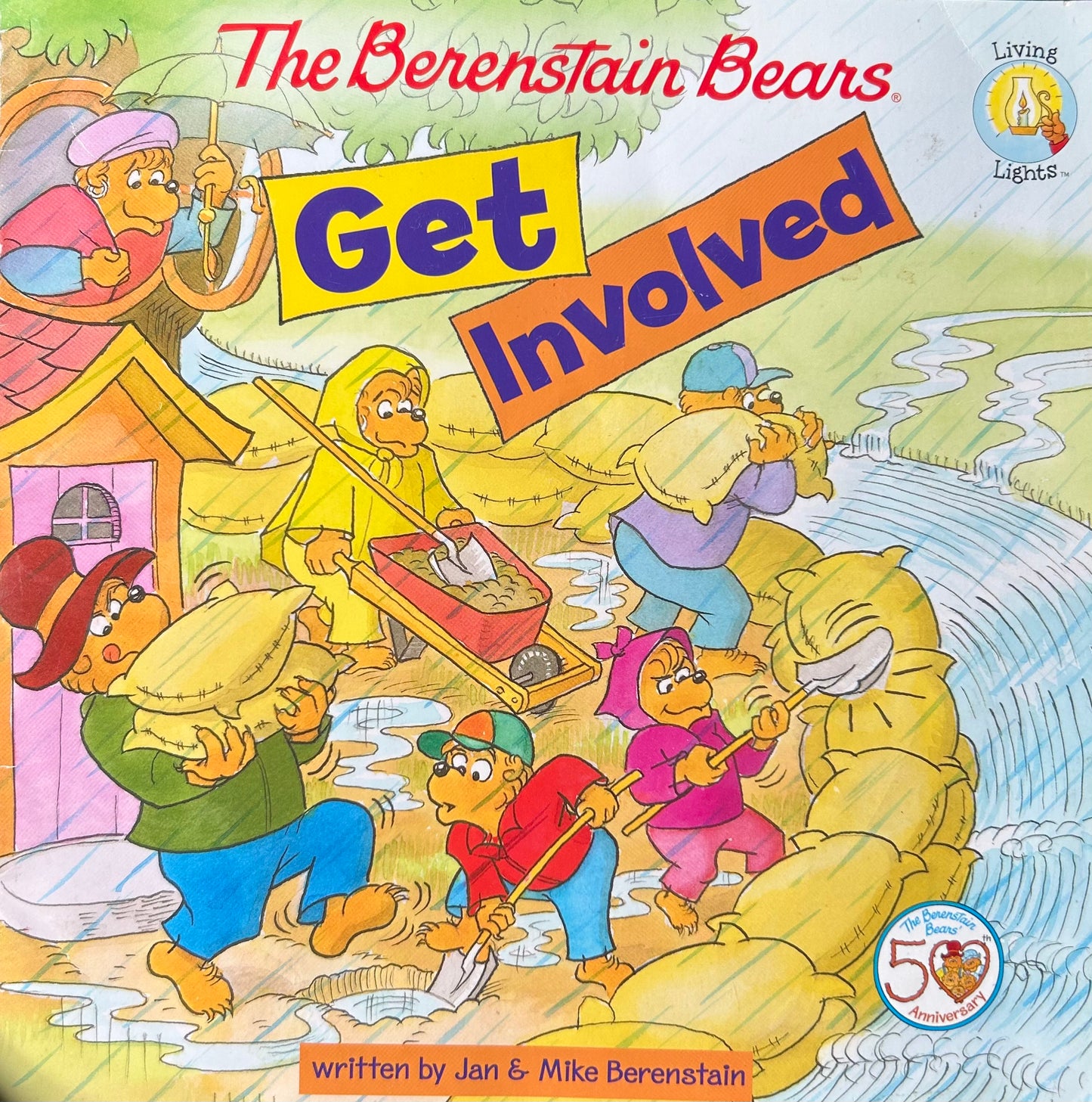 The Berenstain Bears Get Involved (Living Lights series)