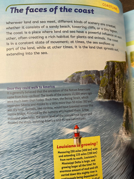 Scholastic Atlas of Oceans