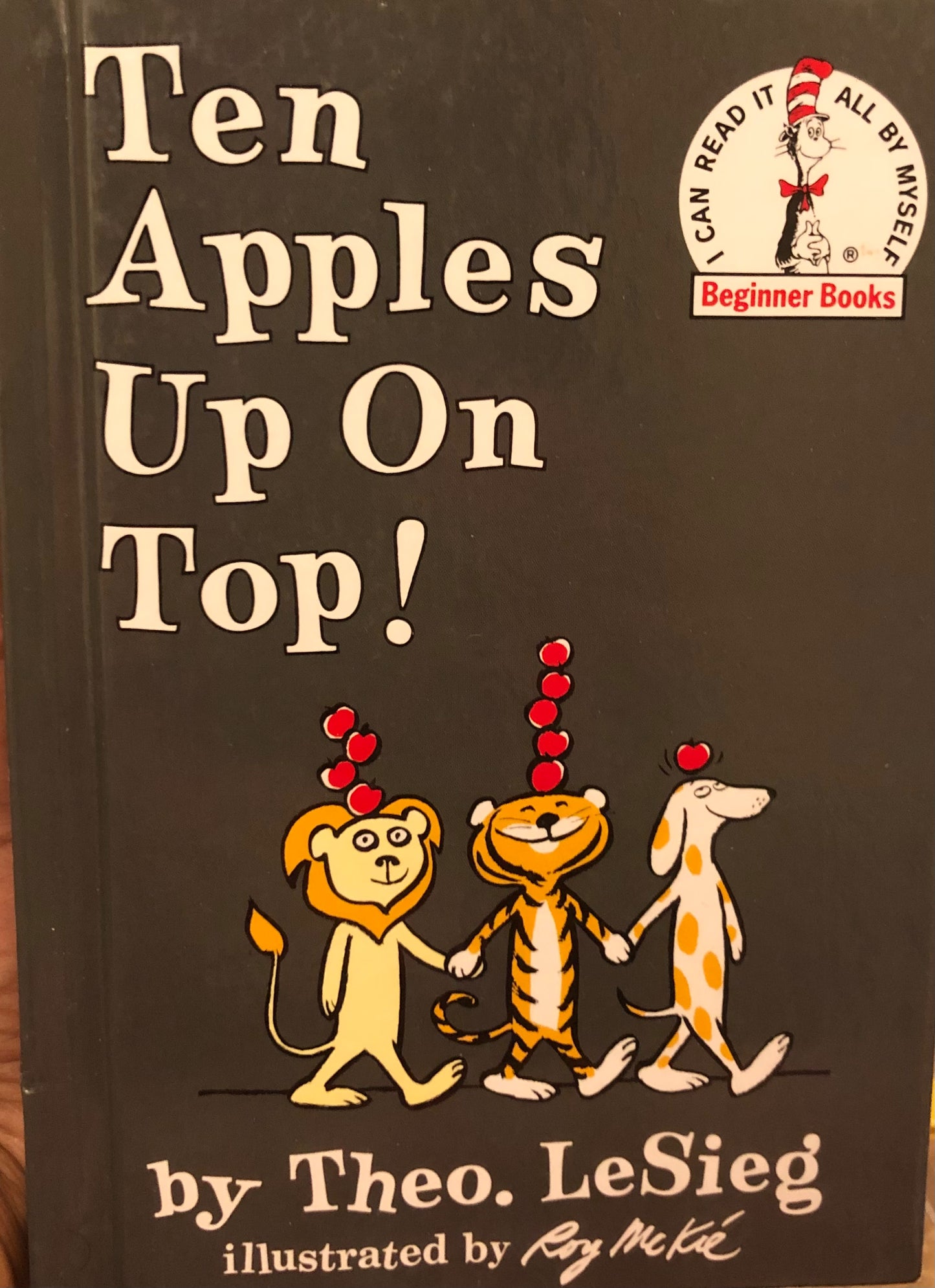 Dr. Seuss: Ten apples up on top!