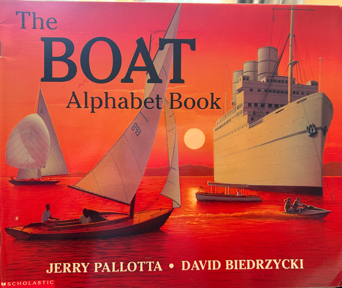 The Boat Alphabet Book by Jerry Pallotta