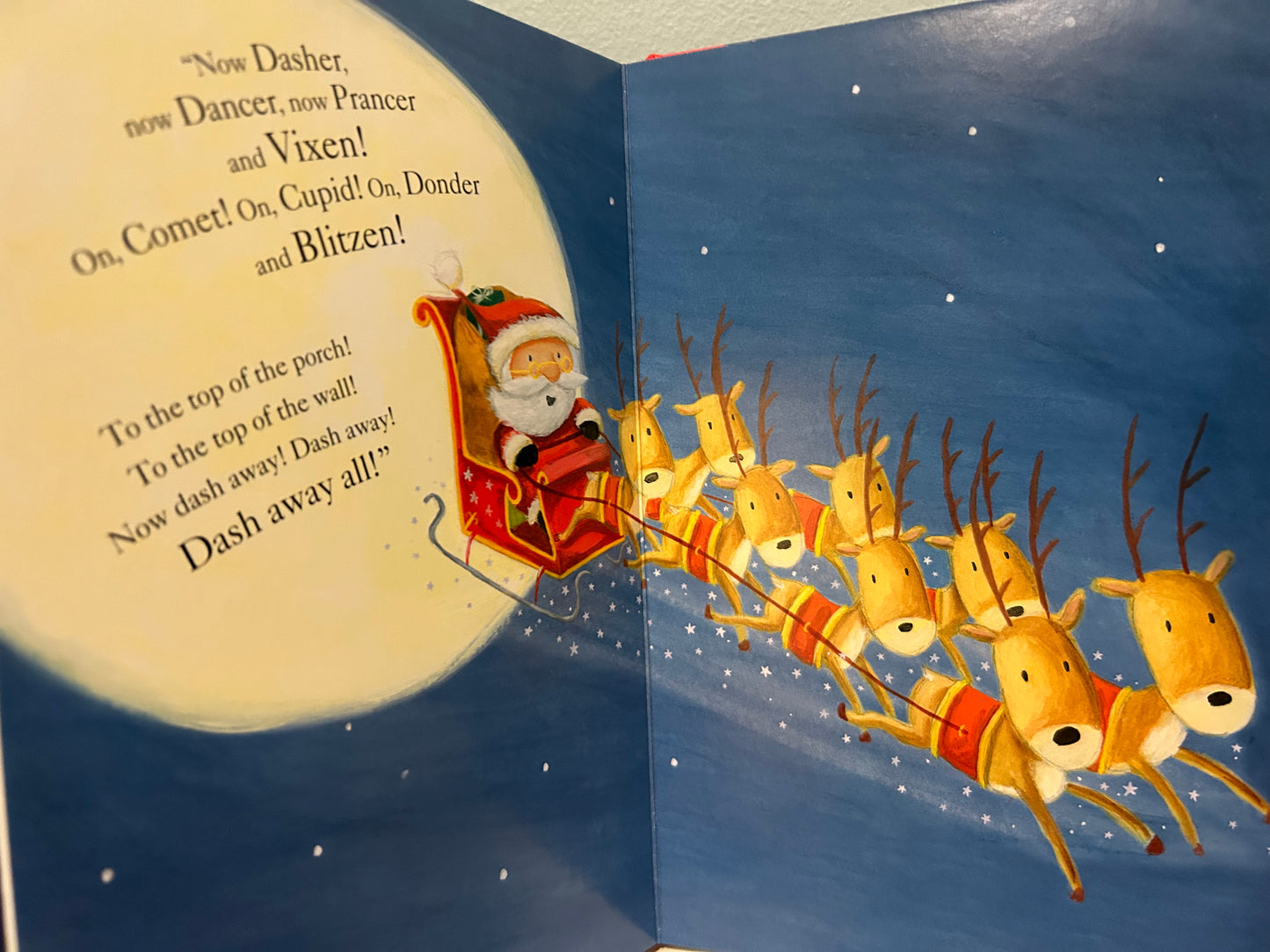 T'was The Night Before Christmas (Boars Book)